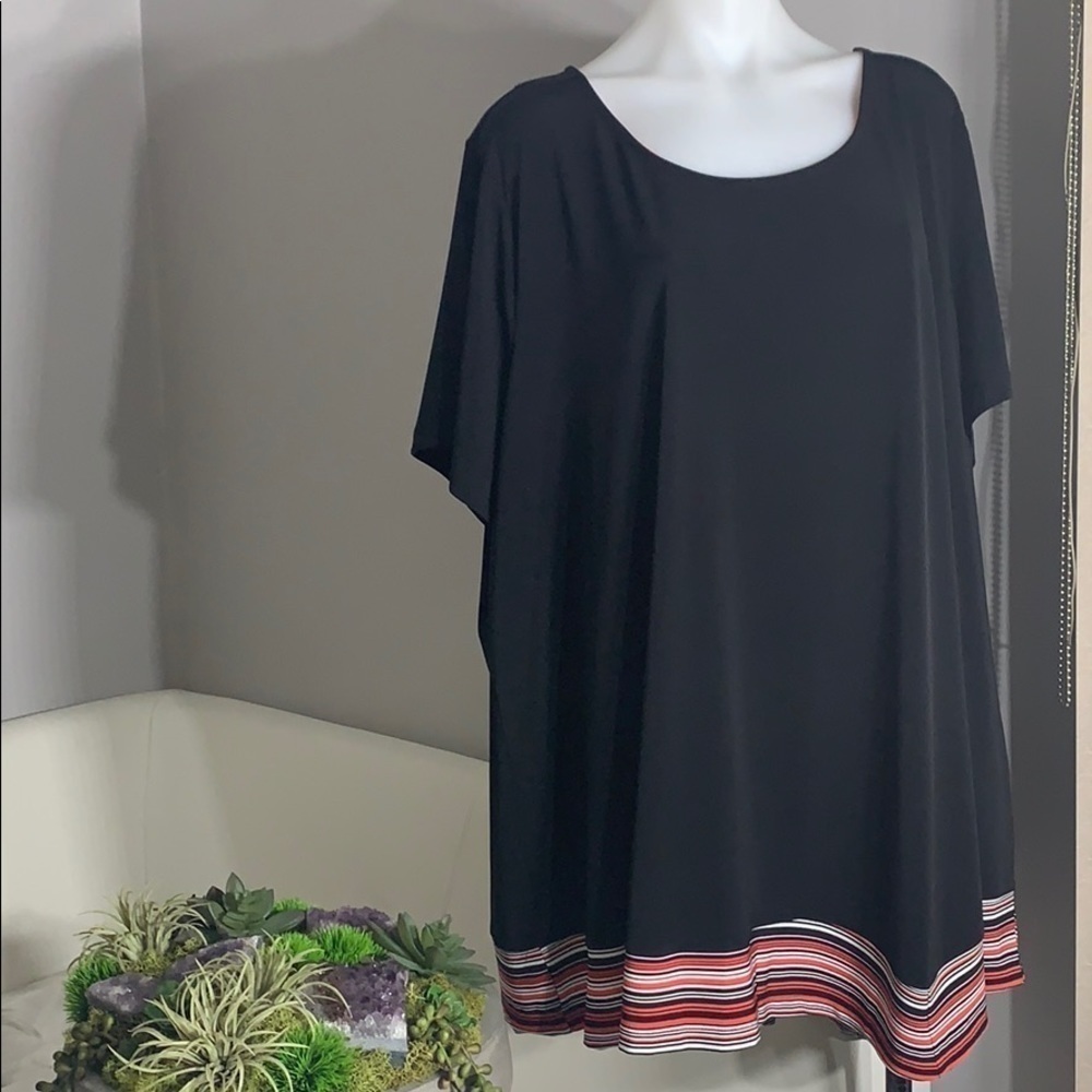 Avenue VIP Knits Short Sleeve Loose top plus 28 women’s New with tags
